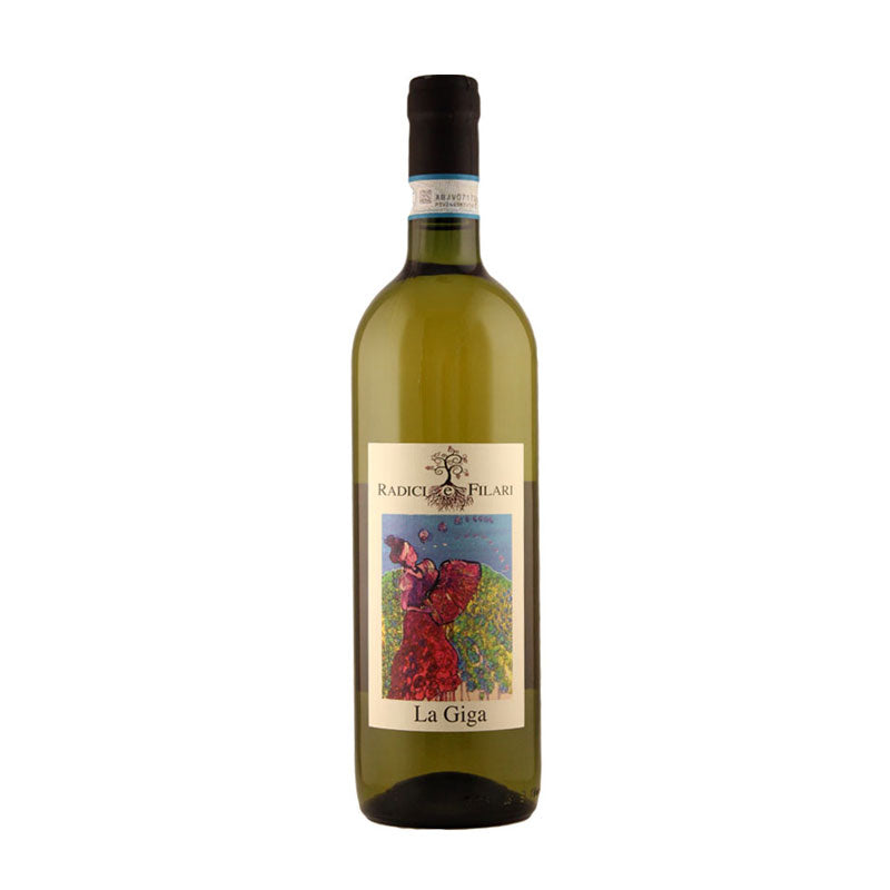 Bottle shot of organic wine Radici e Filari La Giga set against a white background.